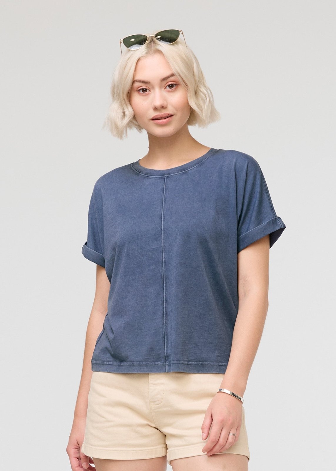 womens vintage blue 100% pima cotton t-shirt front