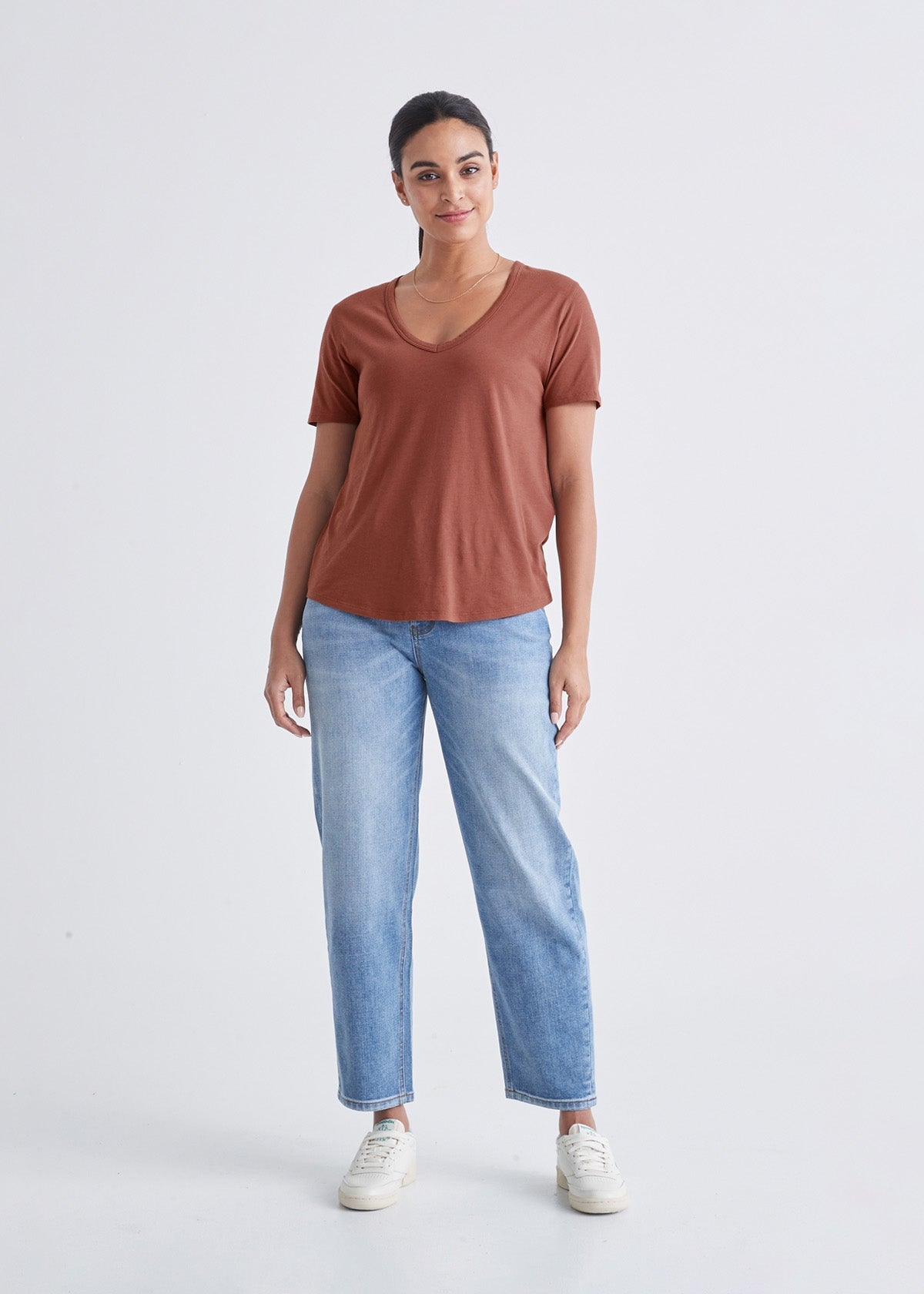 womens soft lightweight reddish-brown v-neck t-shirt full body