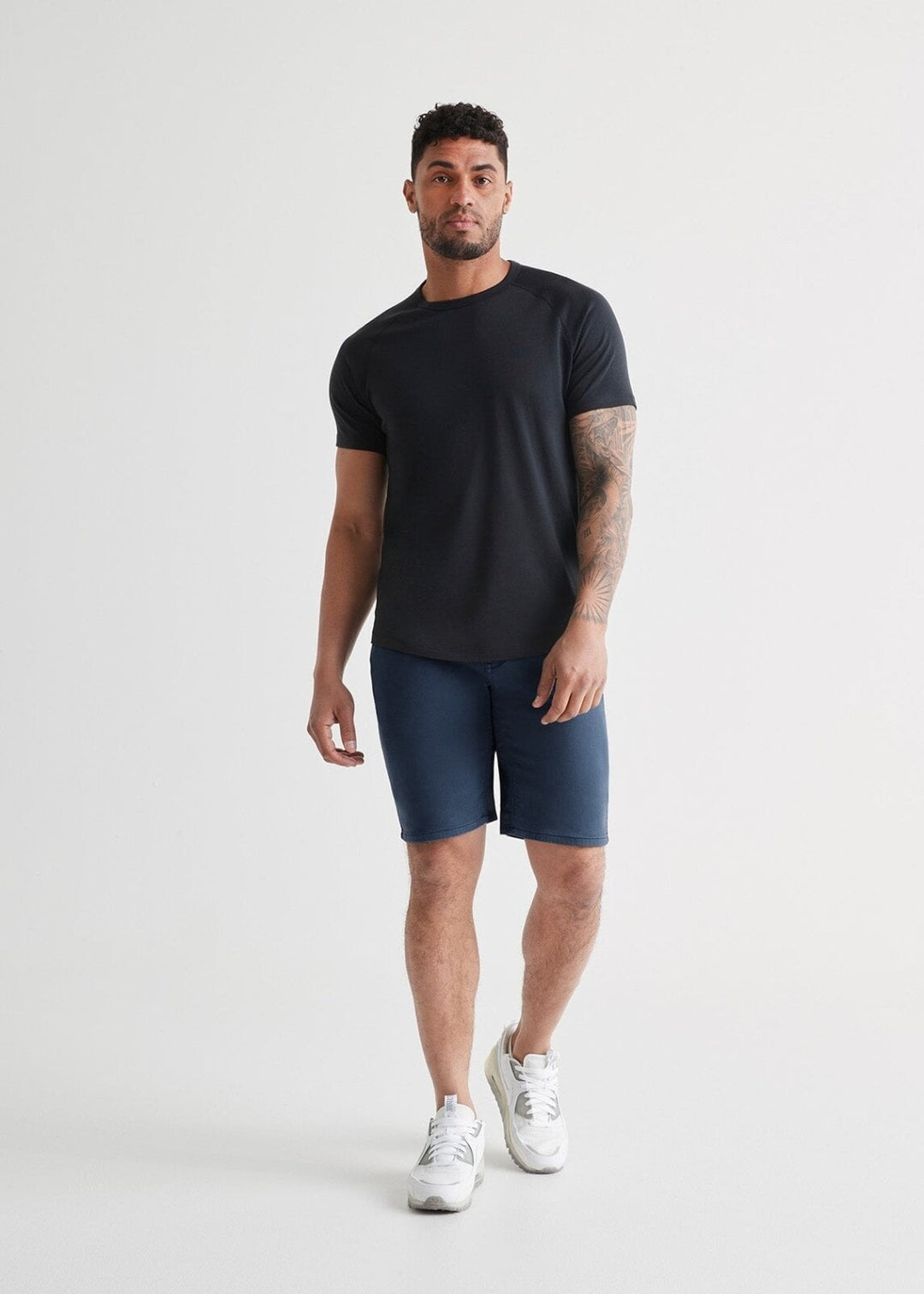 Men's Navy Relaxed Fit Performance Short