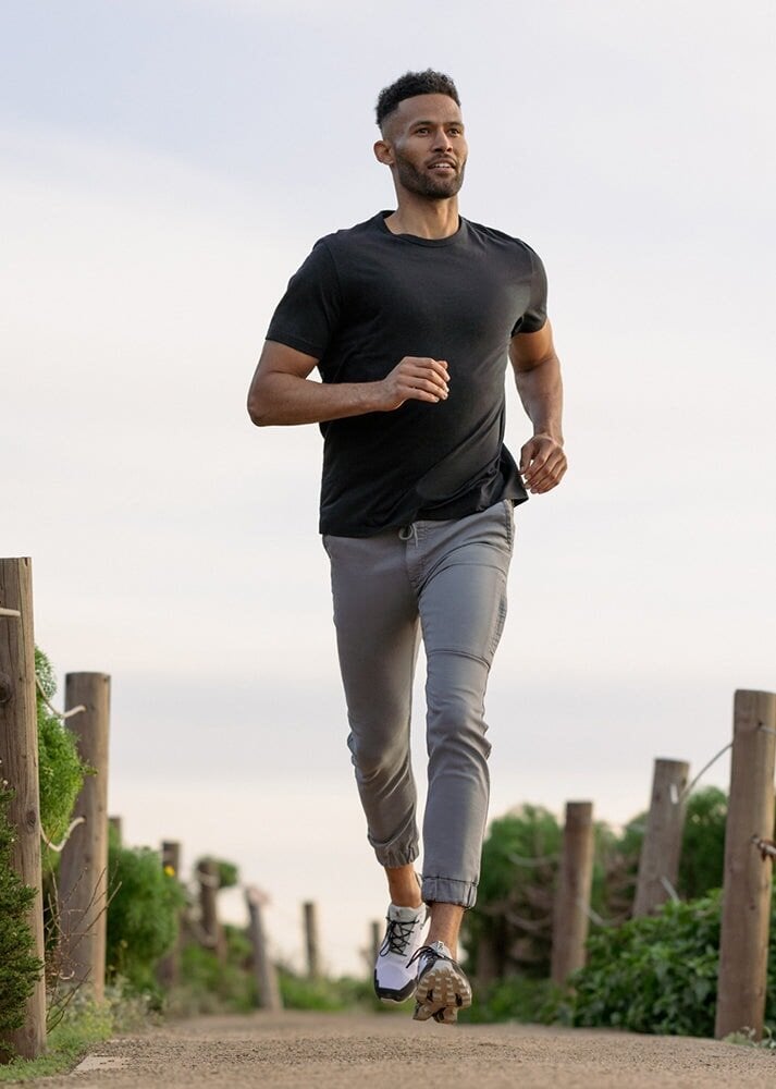 mens lunar grey athletic jogger full body jogging outside
