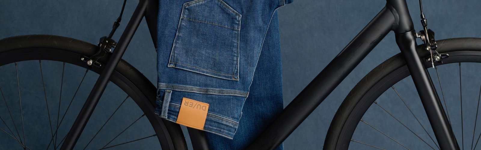 Traditional Denim vs. Performance Denim: What’s the Difference?