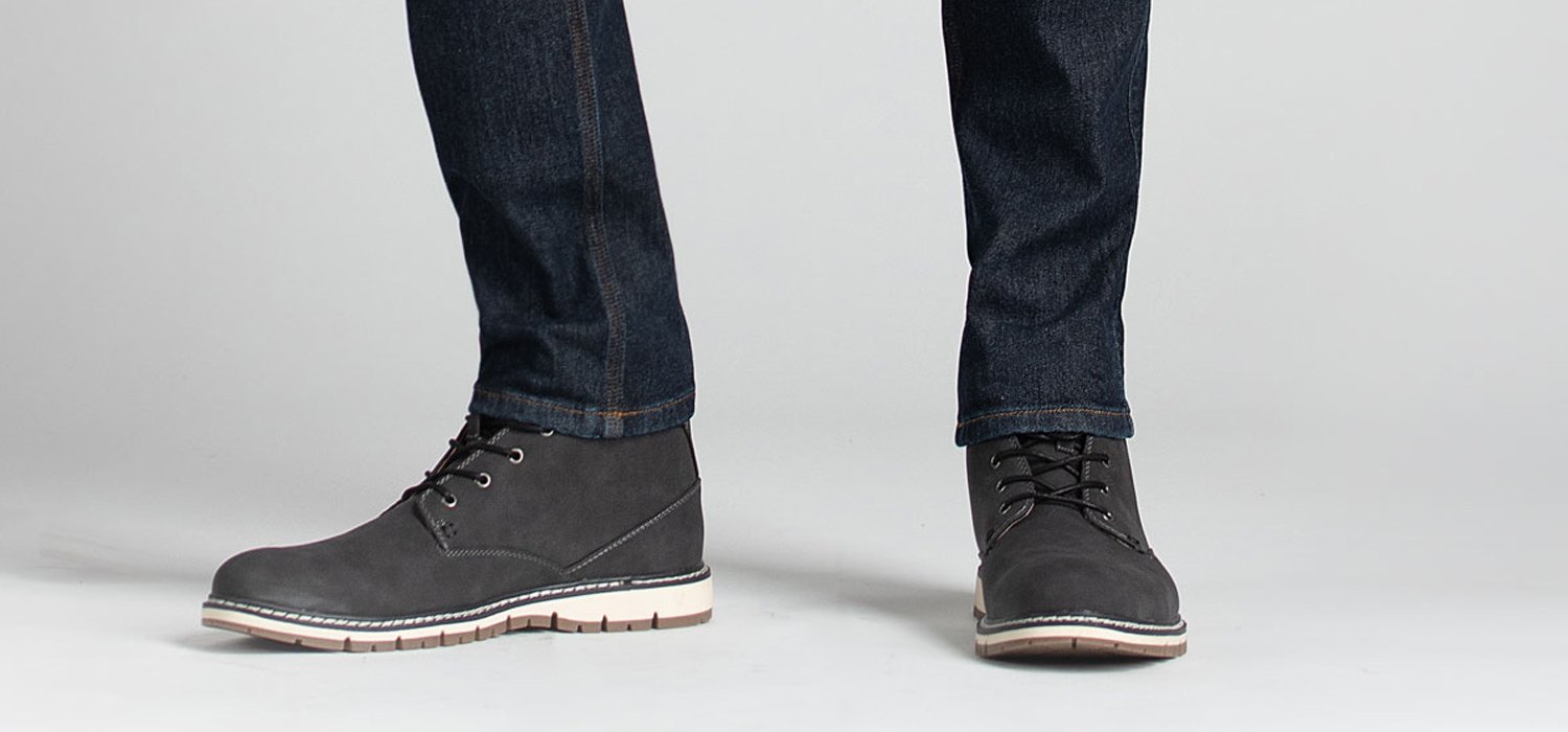 How Should Jeans Fit: A Men's Guide for the Perfect Fit