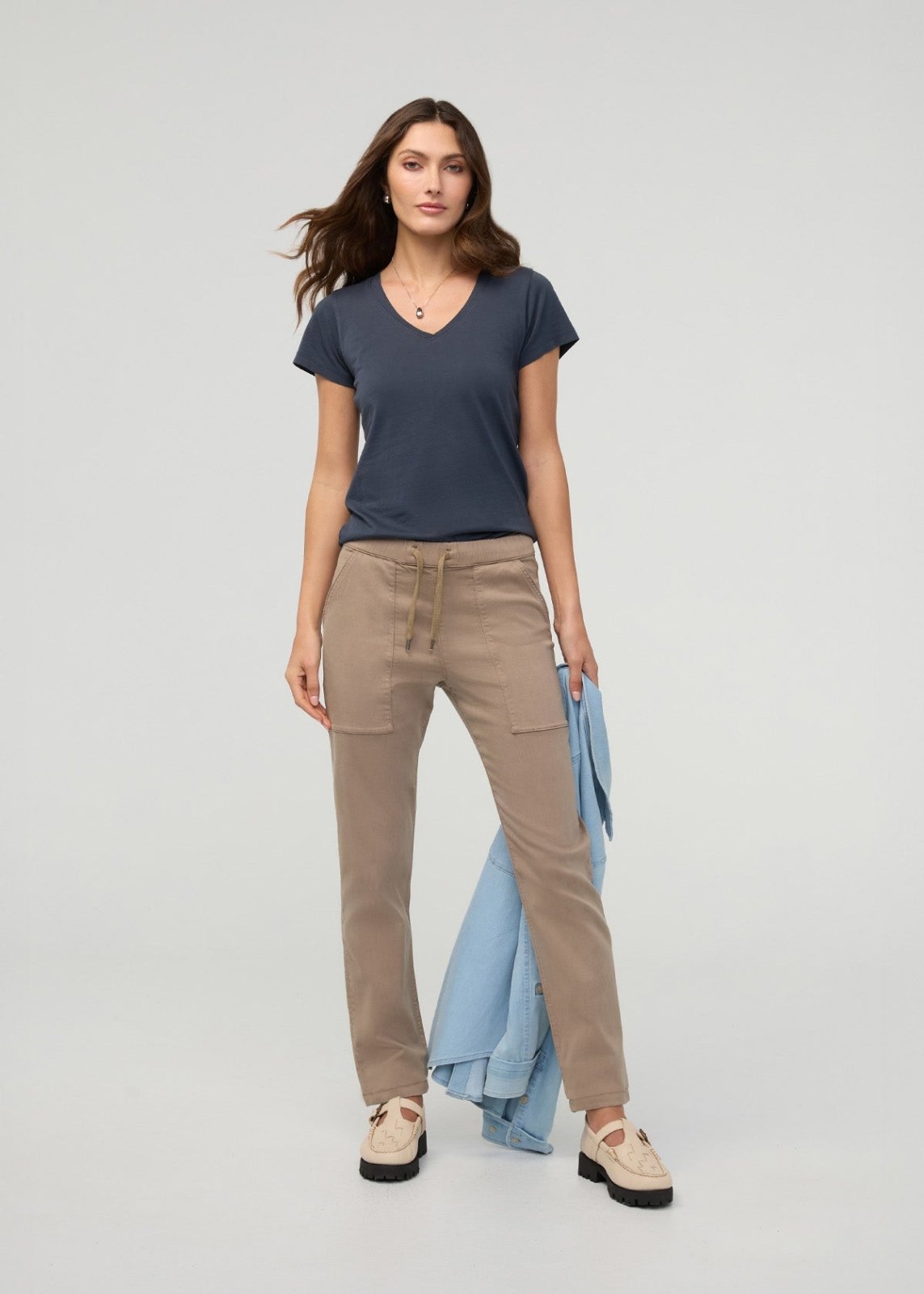 Women's Desert Tan Harbour Sweatpants Full Body