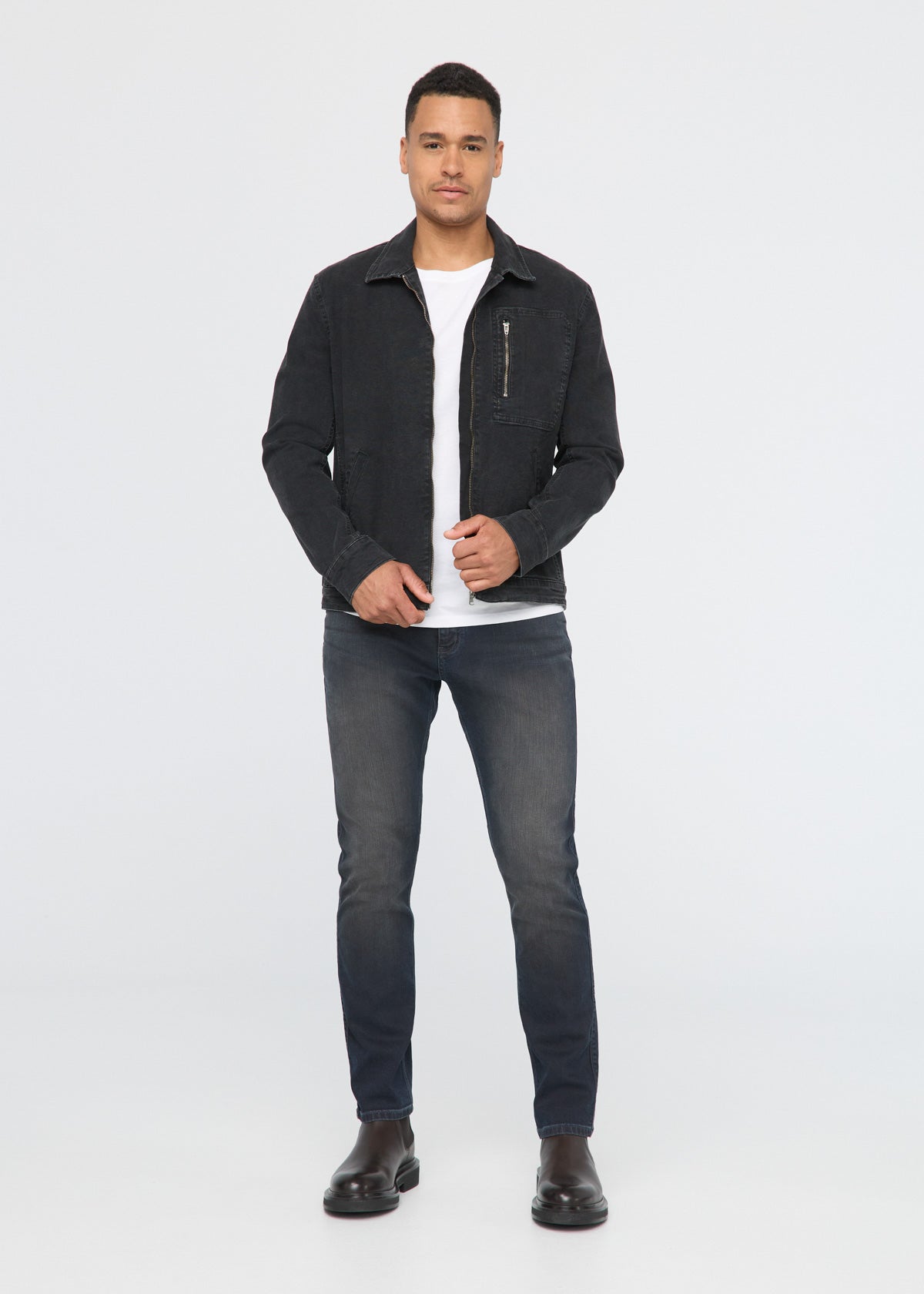 DUER Men's Performance Denim Relaxed Taper - Midnight DUER Men's Performance Denim Relaxed Taper - Midnight