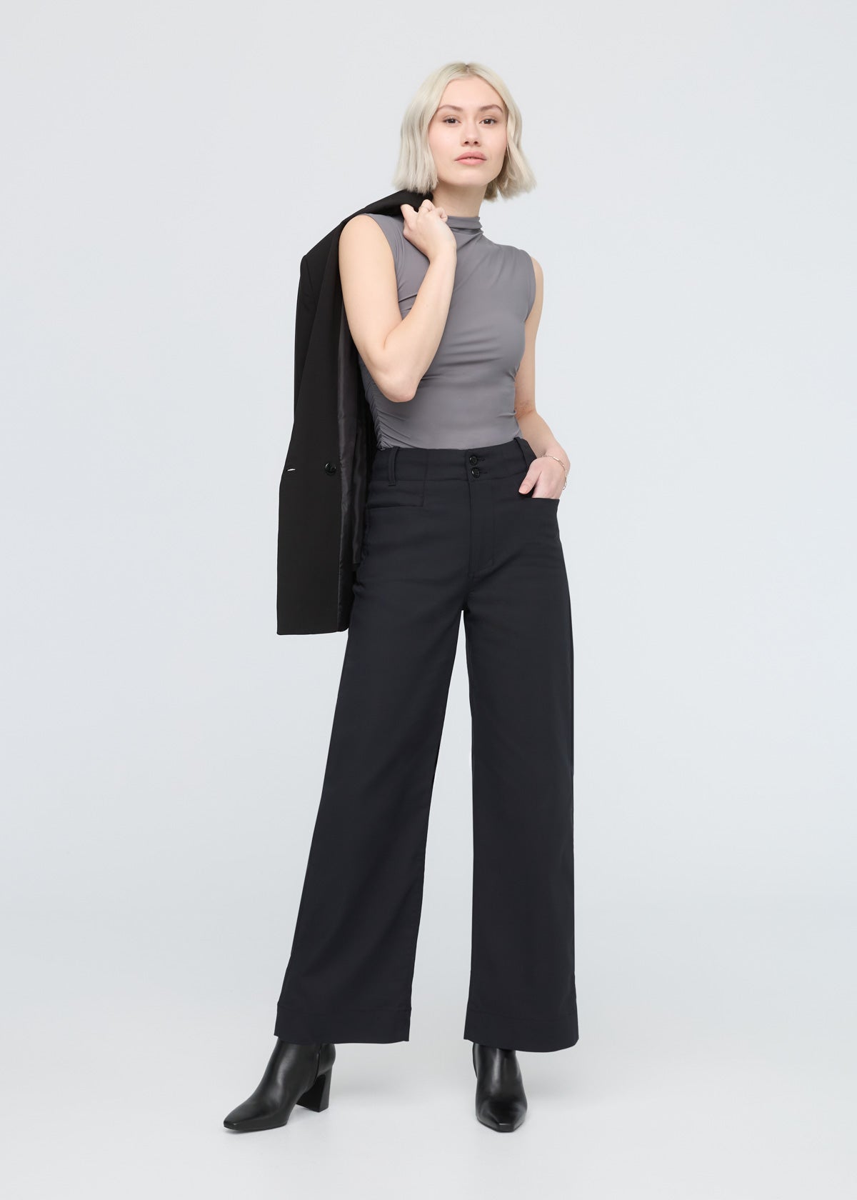 Stretchy Women's Dress Pants - Comfort & Style by DUER Tagged "pants" Stretchy Women's Dress Pants - Comfort & Style by DUER Tagged "pants"