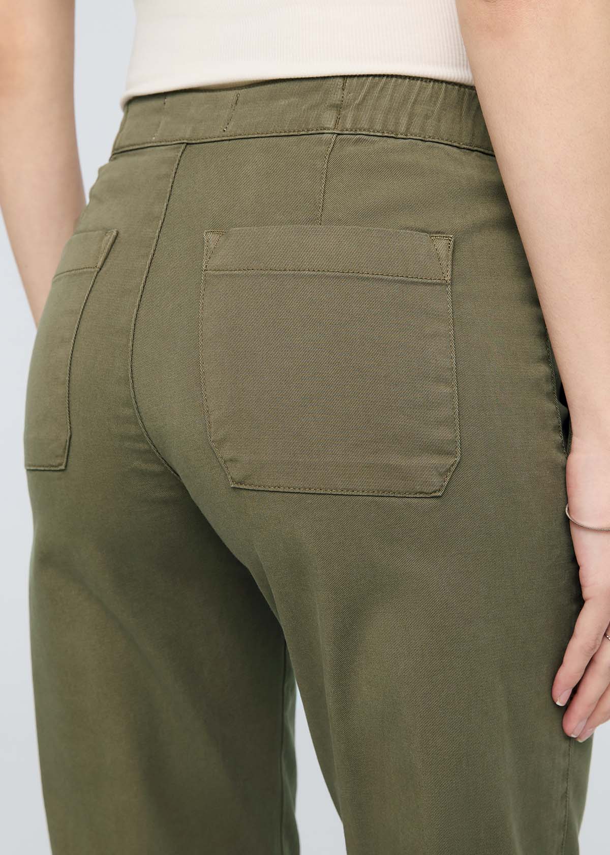 womens high rise green athletic jogger back detail