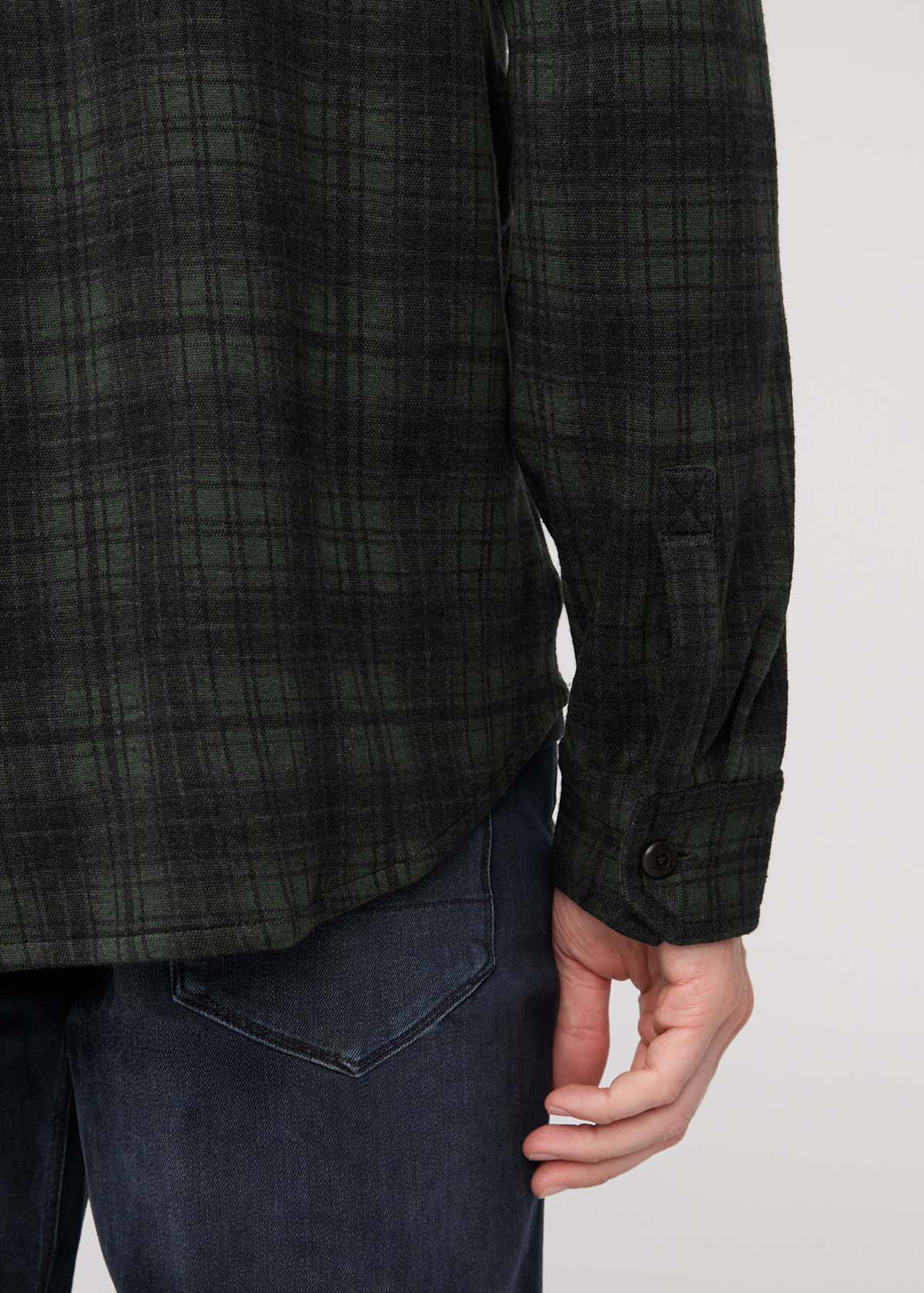 mens peat plaid performance flannel button down sleeve button and hem detail