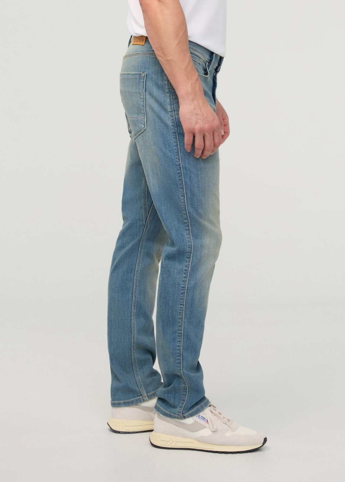 Men's Outback Relaxed Fit Stretch Blue Jeans Side