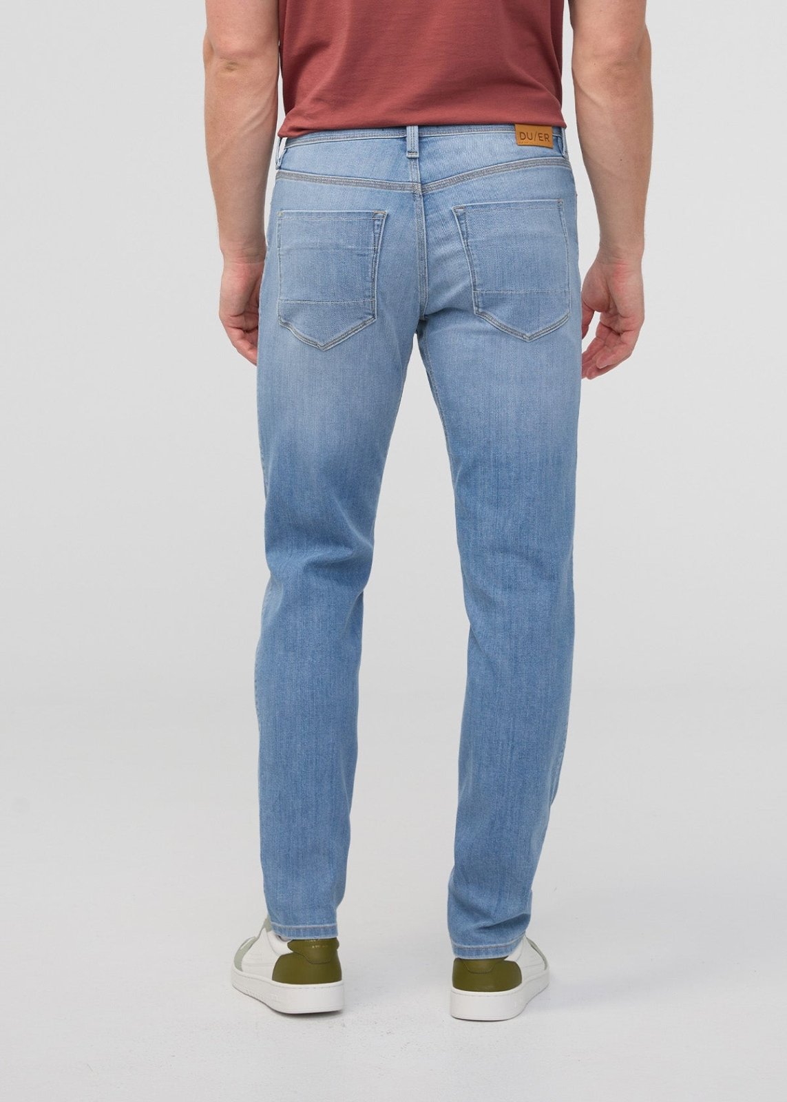 Men's Oasis Slim Fit Stretch Jeans Back