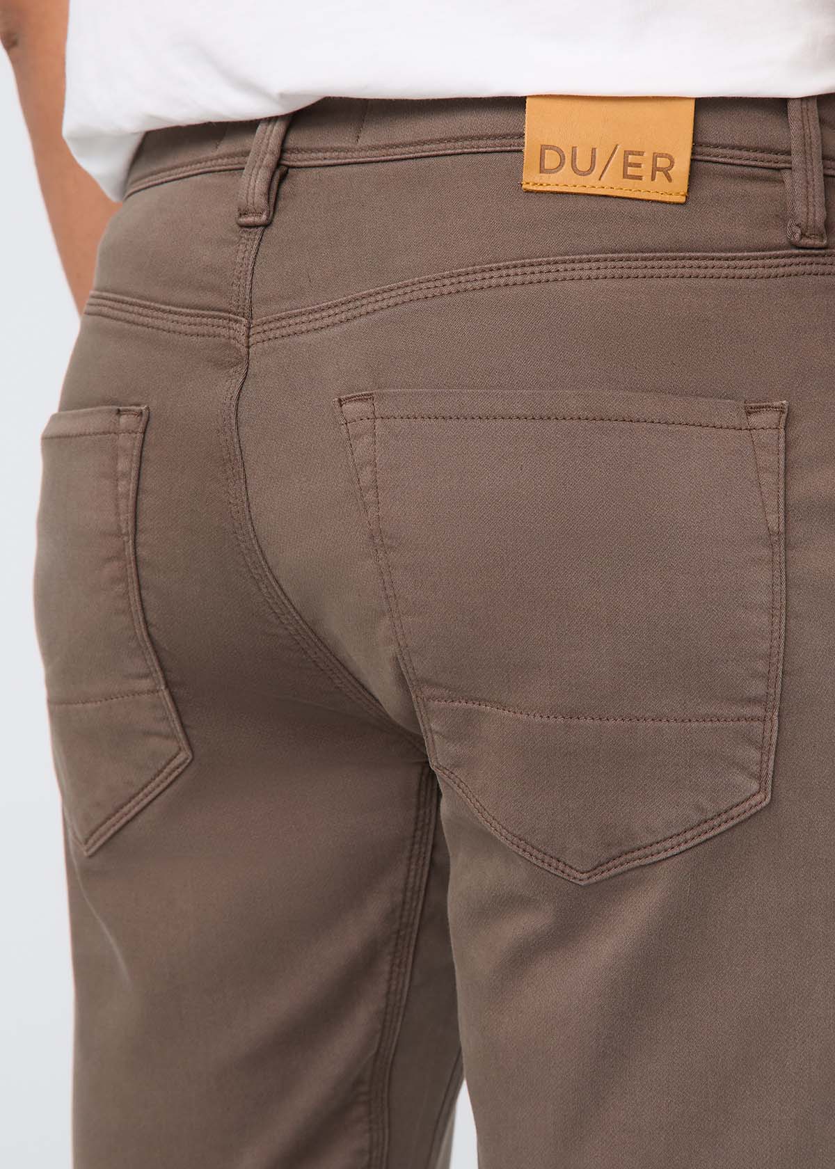 Men's Canteen Relaxed Fit Dress Sweatpant Back Pocket