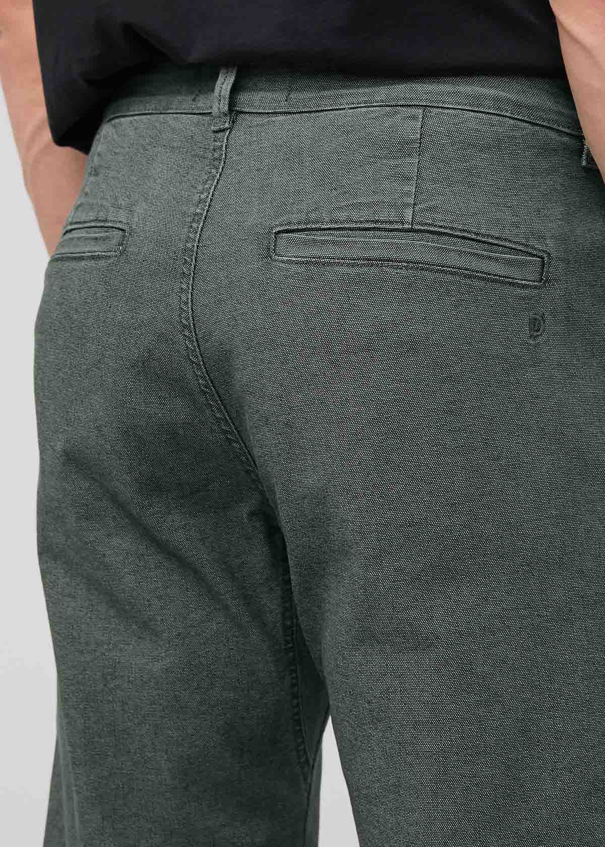 Men's Black Spruce Stretch Canvas Relaxed Straight Chino back waistband detail
