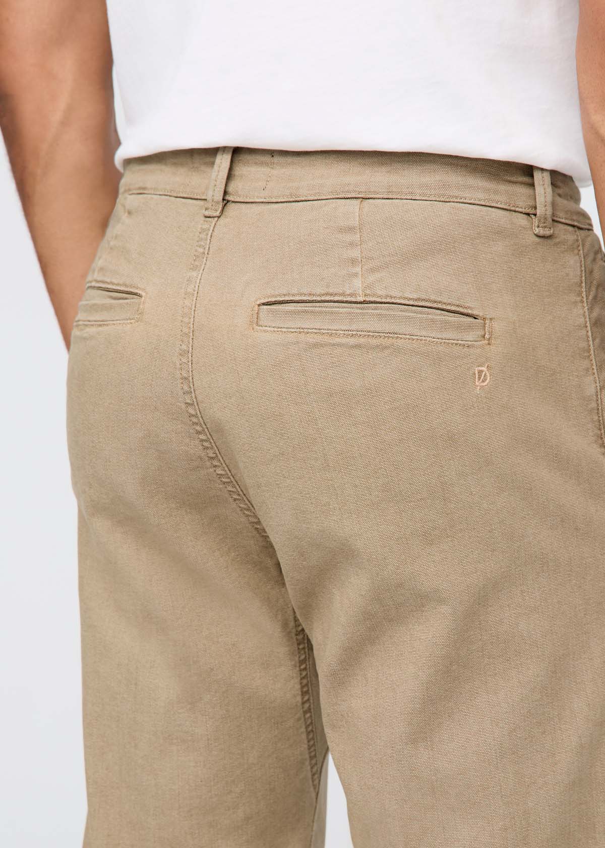 Men's Light Brown Stretch Canvas Relaxed Straight Chino Back Detail