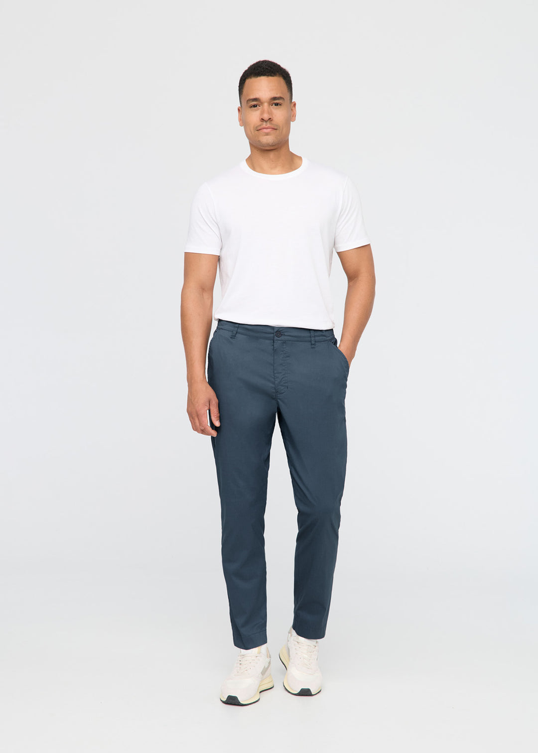 DUER Men's Weightless Poplin AC Pant Sail Image 2