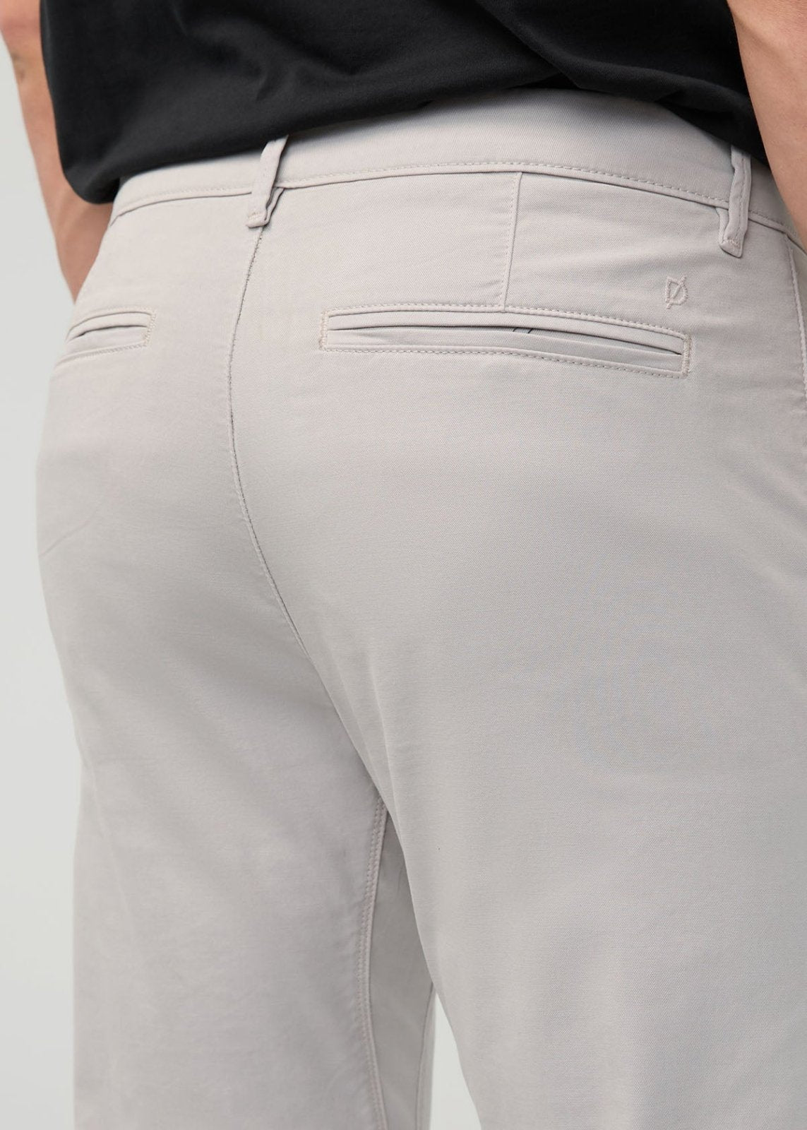 Live Lite Slim Straight Chino - Mist