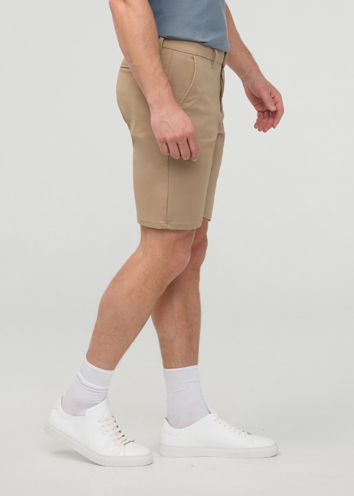Men’s Desert Khaki Stretch Hybrid Golf Short side
