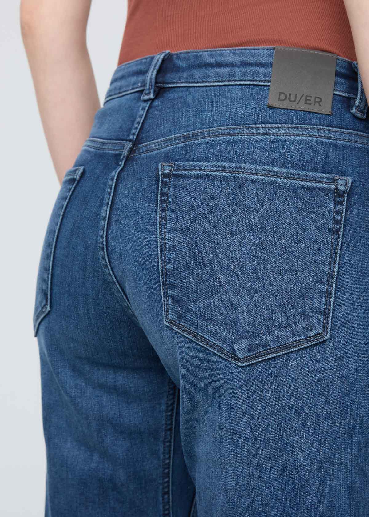 womens blue relaxed fit stretch fleece-lined jeans back pocket 