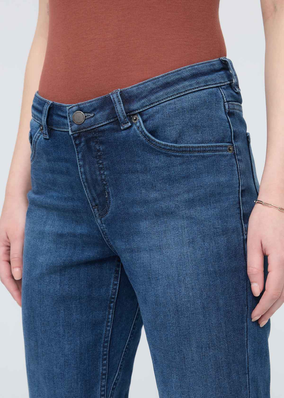 womens blue relaxed fit stretch fleece-lined jeans waistband details