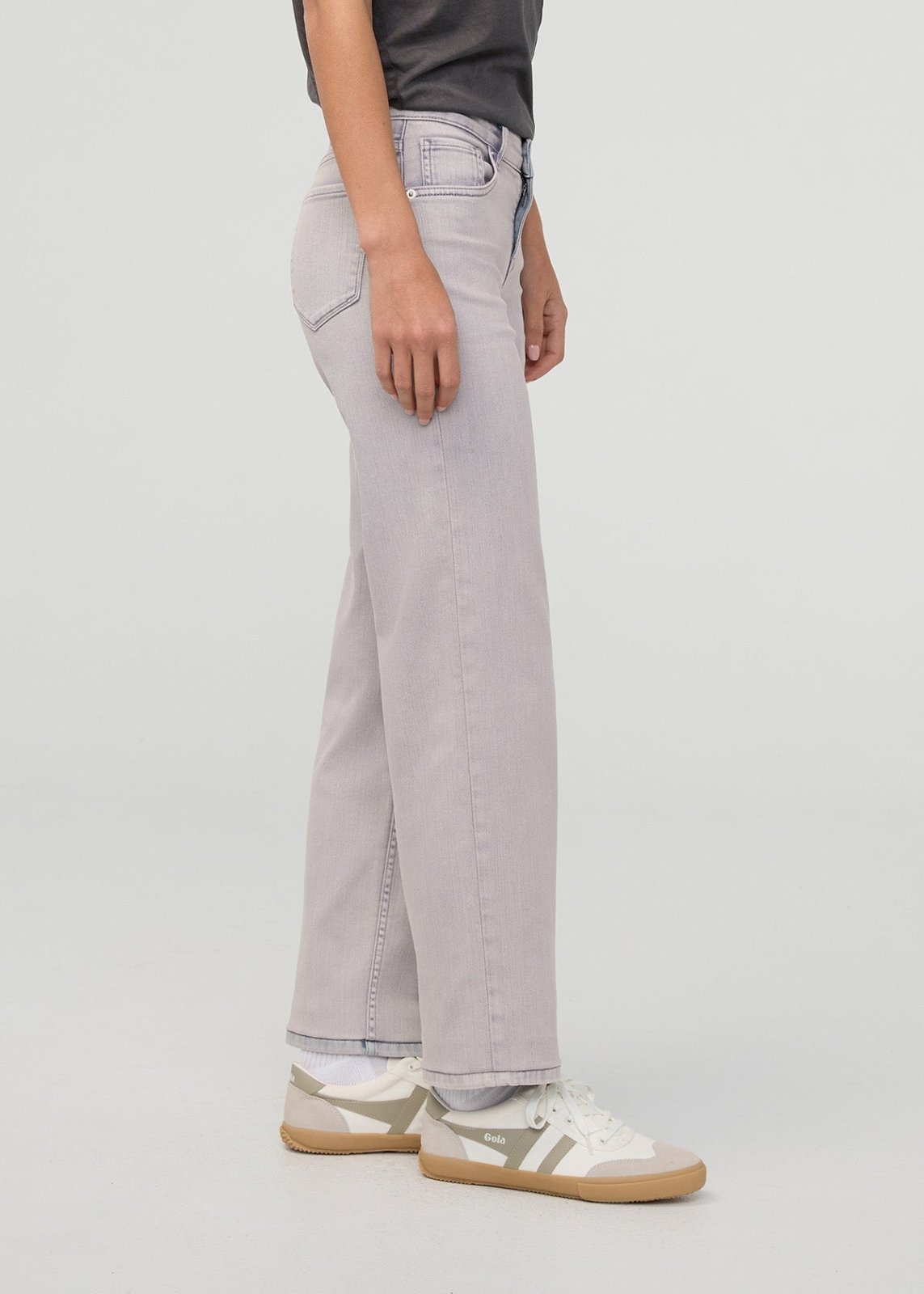 Performance Denim Mid Rise Straight - Quartz Fade