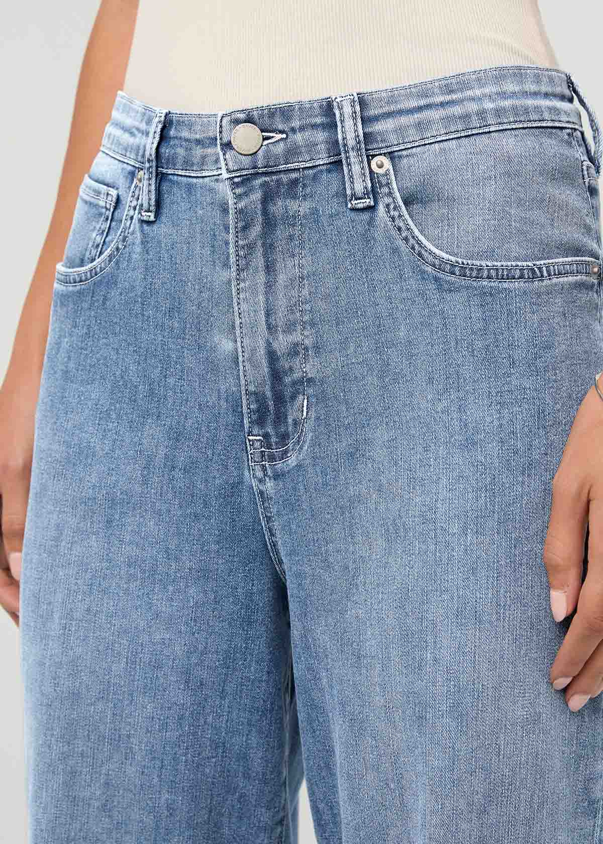 Performance Denim Lite High Rise Straight - Light Stone