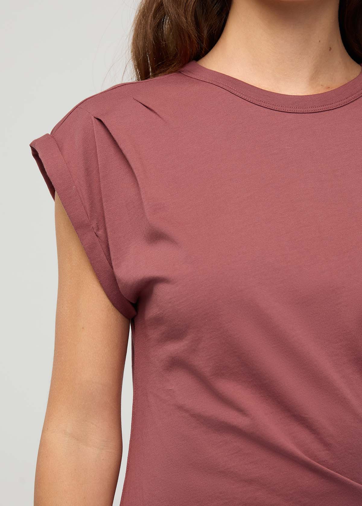 Women's Red Clay Easy Dress shoulder detail