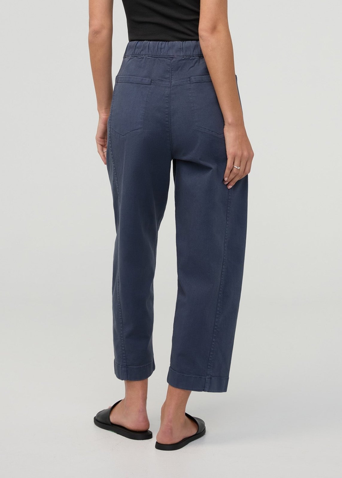 Women's Heritage Blue Barrel Pull On Pant back 