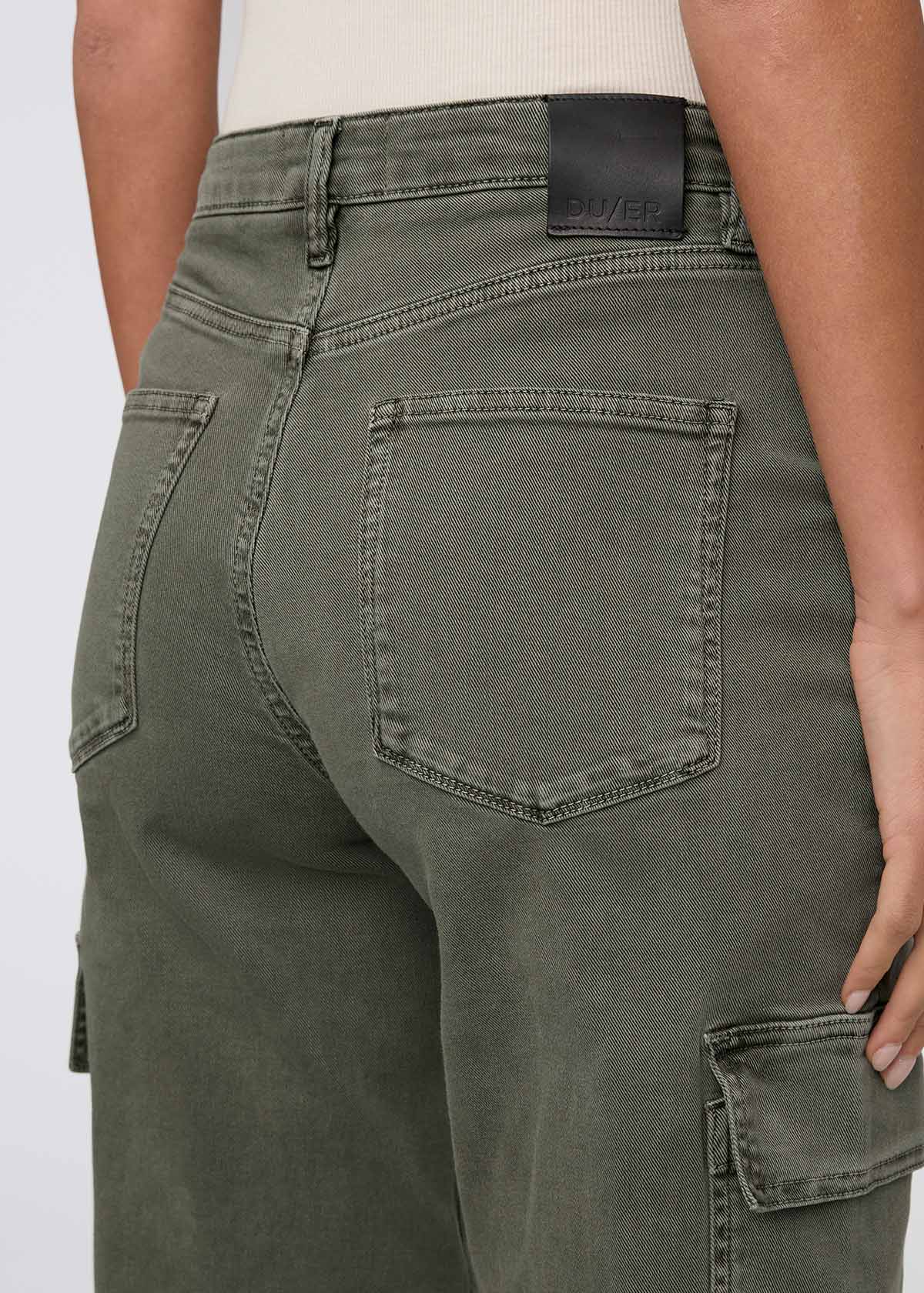 women's thyme high rise twill cargo pants back pocket detail