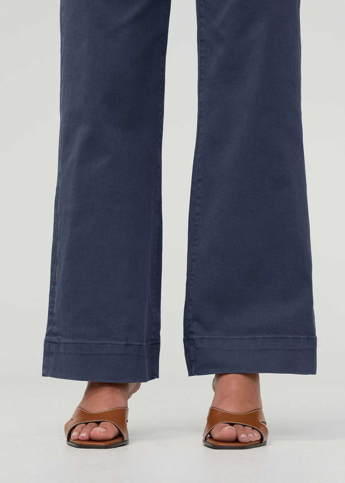 Women's Heritage Blue High Rise Trouser Ankle