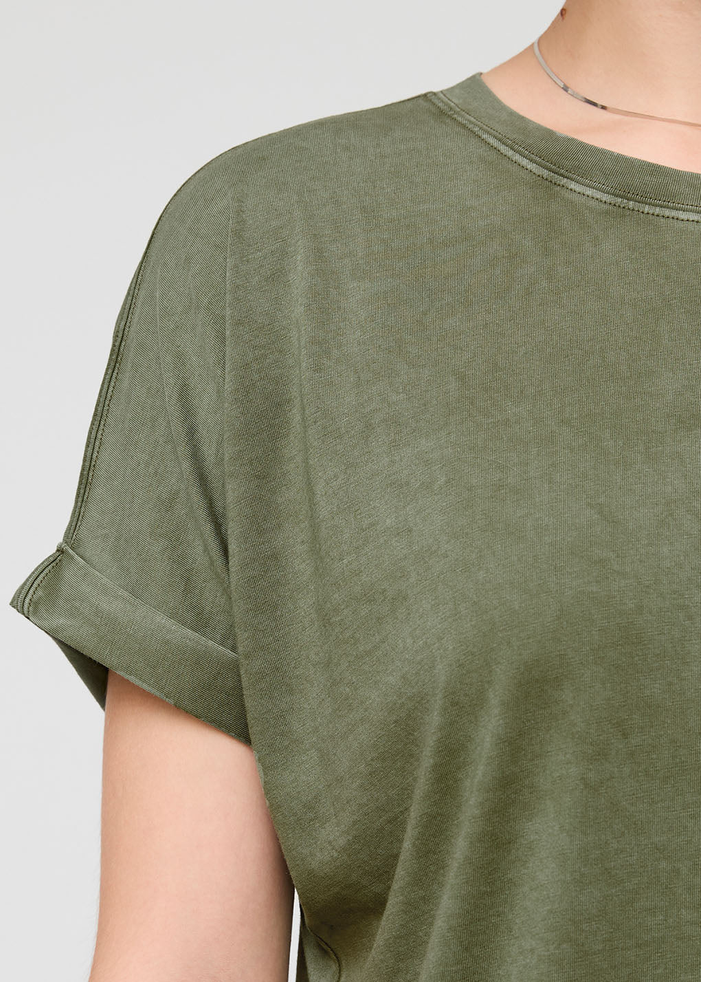womens vintage green 100% pima cotton t-shirt sleeve detail