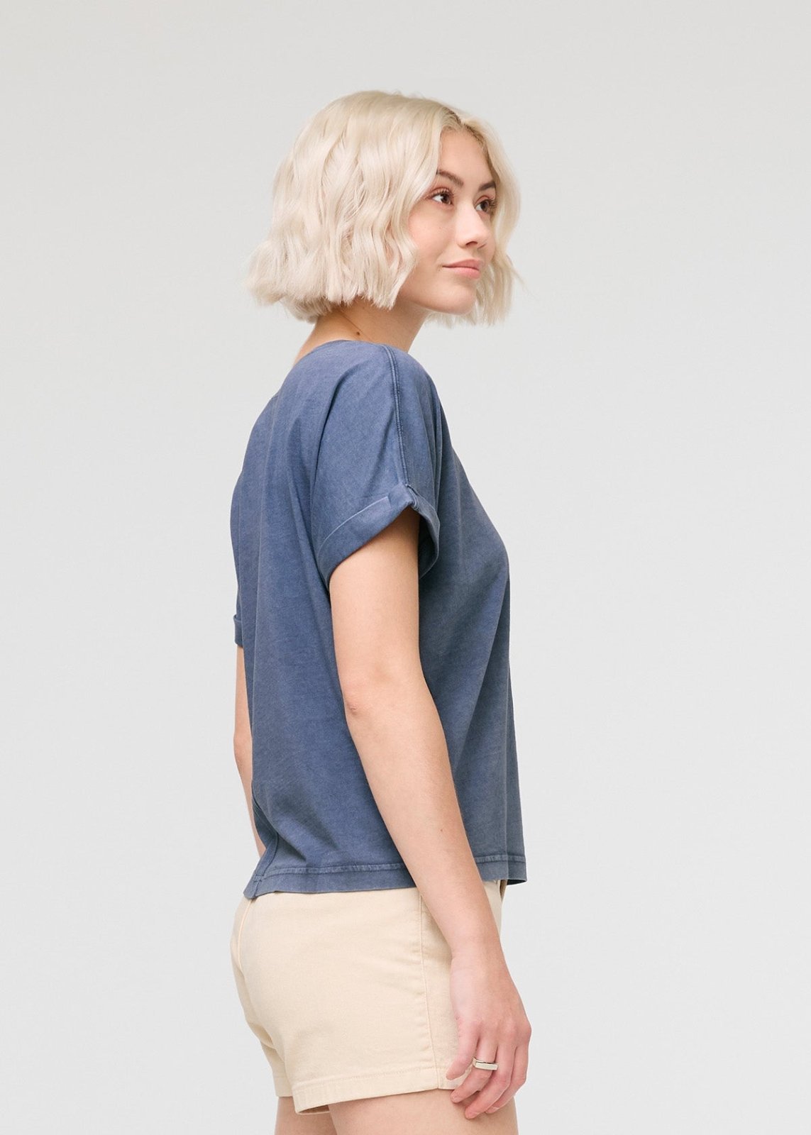 womens vintage blue 100% pima cotton t-shirt side