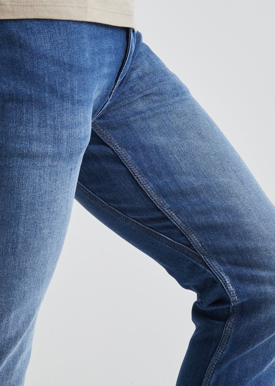Buy DU/ER L2X Performance Denim Slim Fit Men's Jeans, Heritage Rinse (32L x  29W) at Amazon.in