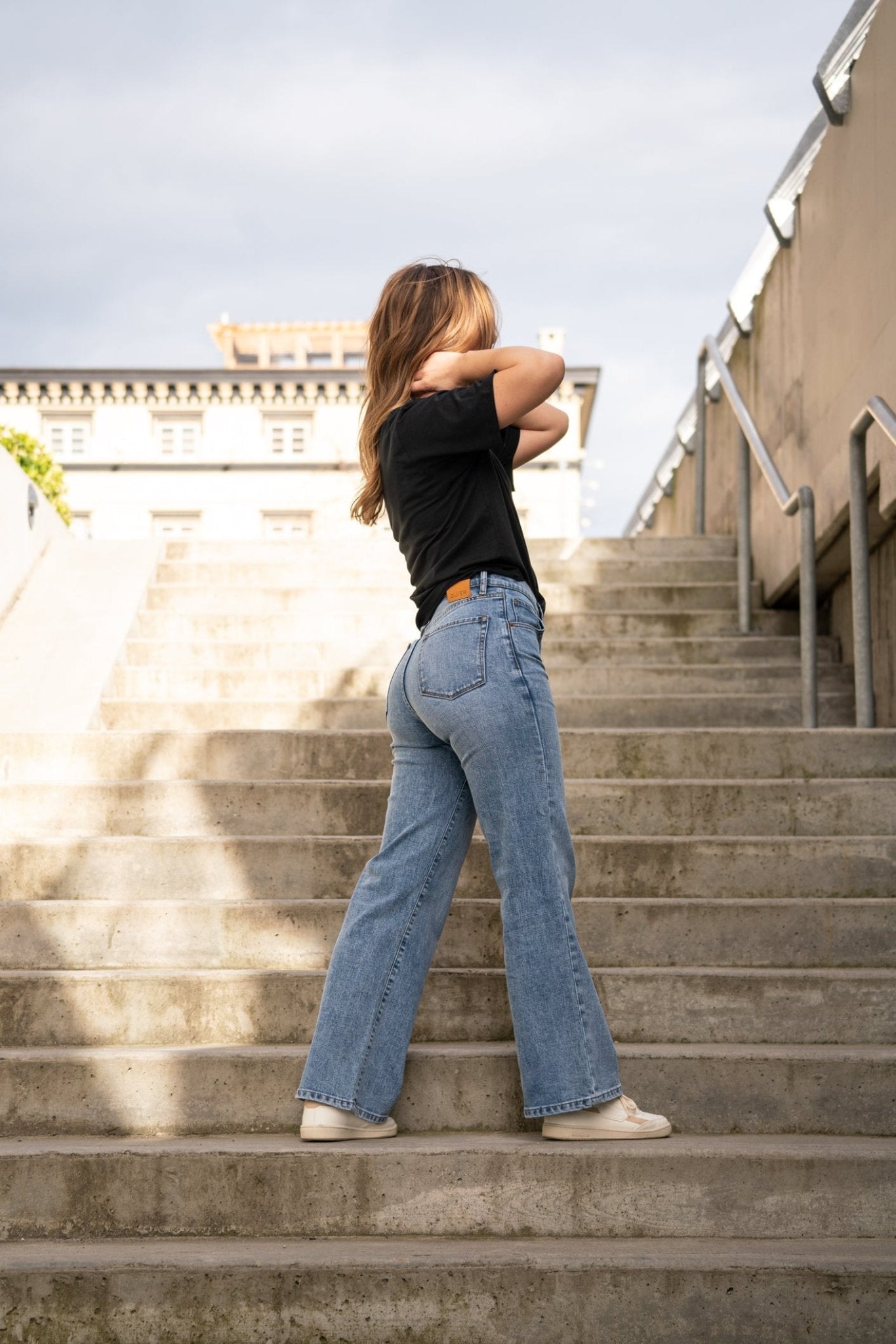 Women\'s High Rise Wide Leg Blue Stretch Jeans