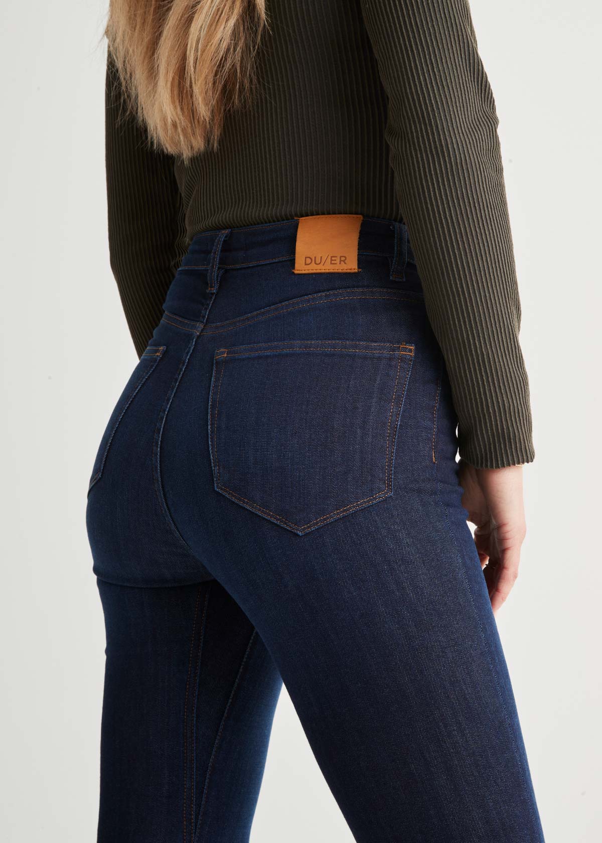 Women's High Rise Stretch Denim Dark Wash Skinny Jean