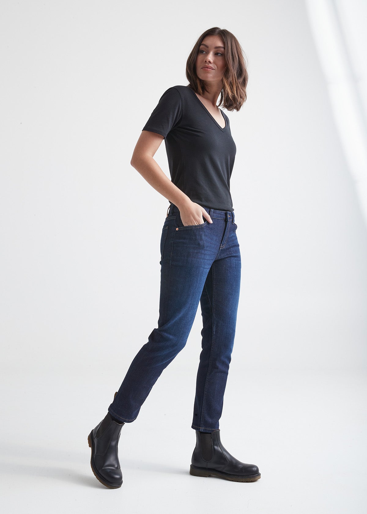 SHADES OF BLUE: Loman's J Brand Jeans (36)
