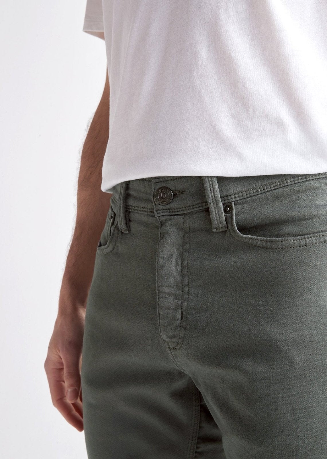 Men's Grey Slim Fit Stretch Short Front Waistband Detail